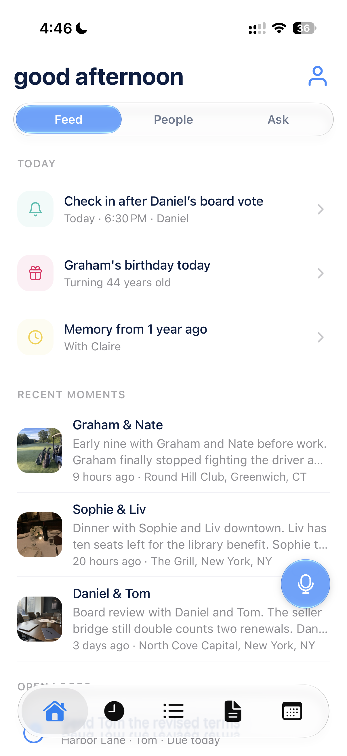 Momentan Feed showing relationship context